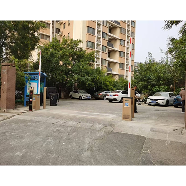 莒南小区工业园区智能车牌识别一体机